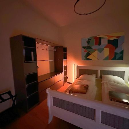 Igo Apartment 2 Schlafenzimmer Mit Waschmaschine Trockner Haustier Rheinufer 5Min Netflix Disney Plus 17-6 뒤스부르크 외부 사진