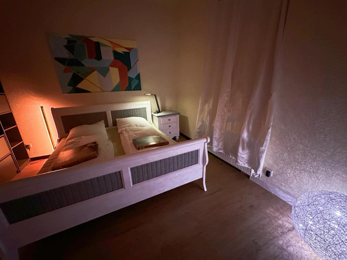 Igo Apartment 2 Schlafenzimmer Mit Waschmaschine Trockner Haustier Rheinufer 5Min Netflix Disney Plus 17-6 뒤스부르크 외부 사진