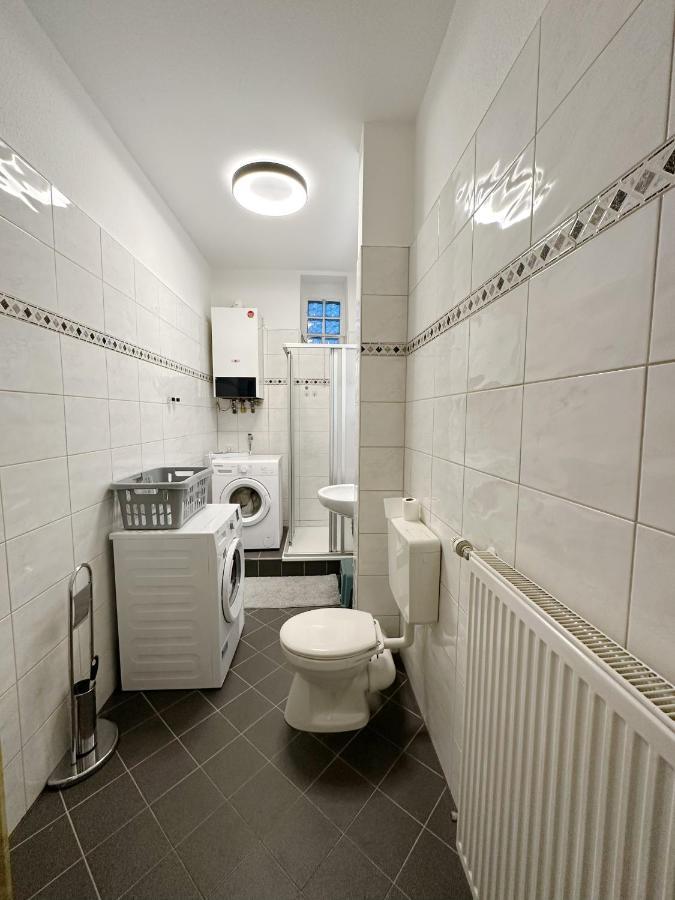 Igo Apartment 2 Schlafenzimmer Mit Waschmaschine Trockner Haustier Rheinufer 5Min Netflix Disney Plus 17-6 뒤스부르크 외부 사진
